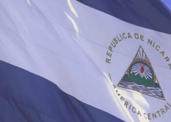 De parlanchines y fanfarrones líbranos Señor!