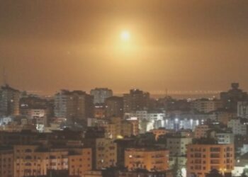 Israel ataca la Franja de Gaza por tercera noche consecutiva