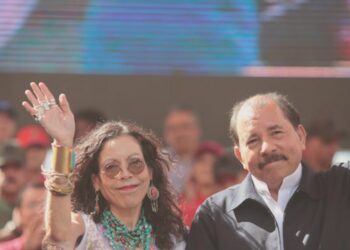 Comandante Daniel, No entregamos la Unidad