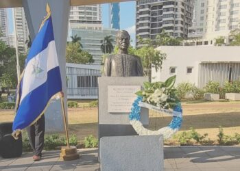 Conmemoran paso a la inmortalidad de Rubén Darío en Panamá