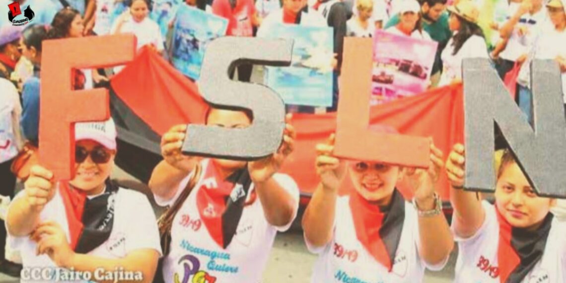 Mujer – Revolución de Amores [Poema]