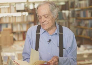 Trepanar la Historia para el compromiso Revolucionario