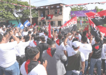 Juventud Sandinista rindió honores al Comandante Julio Buitrago