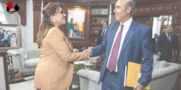 De embajador de EE.UU. durante el golpe a Zelaya a asesor de Xiomara Castro: el estratégico papel de Hugo Llorens en Honduras