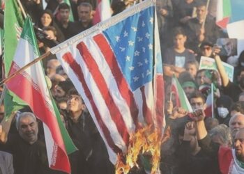 Gobiernos de EE.UU. y Europa lanzan feroz ataque contra Irán