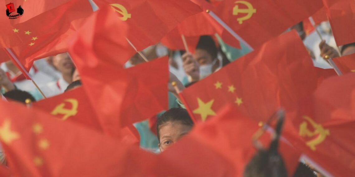 Mirar el pasado de lucha por crear un futuro brillante y hermoso