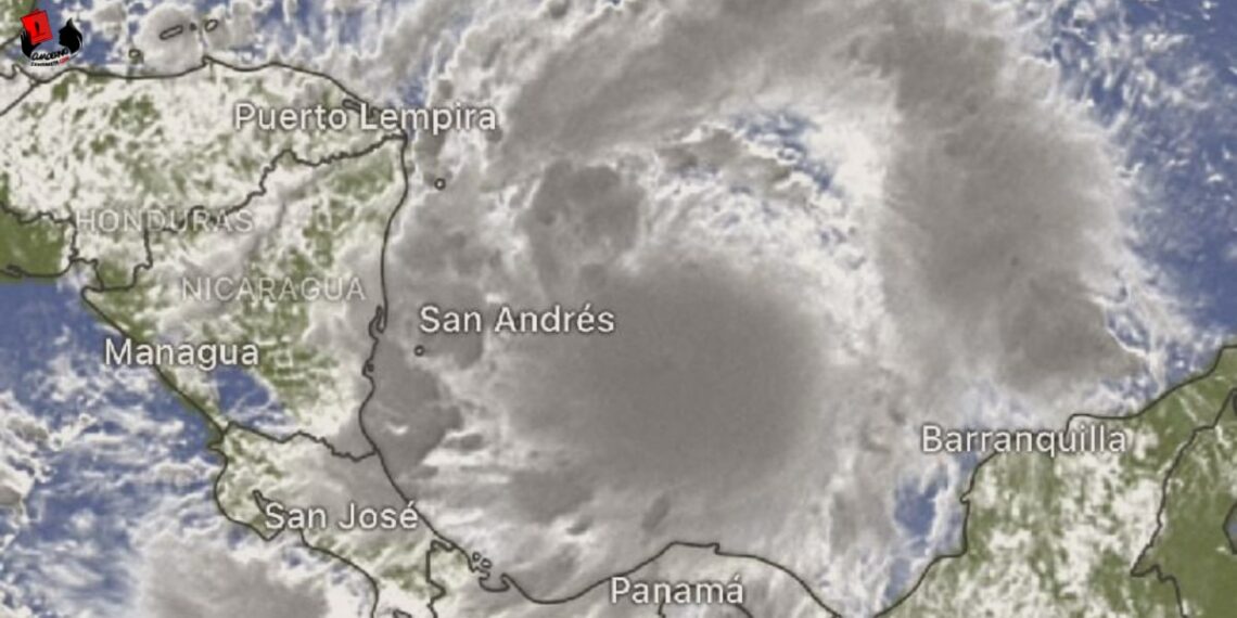 Nicaragua en alerta amarilla ante llegada de tormenta tropical Julia