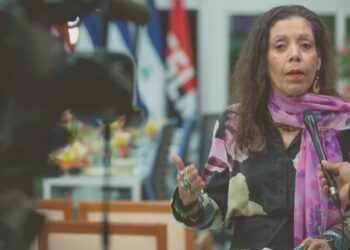 Compañera Rosario Murillo: Julia ya salió de Nicaragua y solo dejó daños materiales