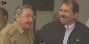 Comandante Raúl Castro Ruz y Presidente Miguel Díaz-Canel felicitan al Comandante Daniel Ortega