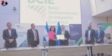 Nicaragua y el BCIE firman memorándum para facilitar Proyecto de Puerto en Blufields