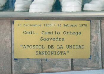 Develan placa del Comandante Camilo Ortega en Masaya