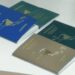 Traiciones y pasaportes