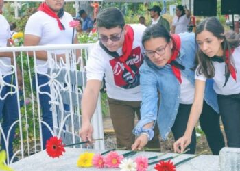 Juventud de Nicaragua rindió homenaje al Comandante Camilo Ortega Saavedra