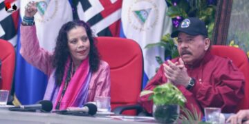 Compañera Rosario en el Acto en conmemoración del 128 Aniversario Natal del General Augusto C. Sandino