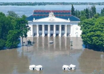 ¿Qué se sabe del desastre en la hidroeléctrica de Kajovka?