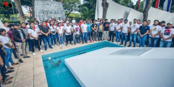 Juventud Sandinista rindió homenaje a los Comandantes Tomás Borge y Fidel Castro