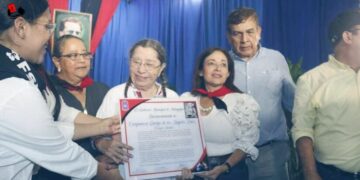 Realizan homenaje y reconocimiento a la combatiente guerrillera Gladys Báez