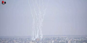 Resistencia Palestina lanza amplia ofensiva en territorios ocupados por Israel