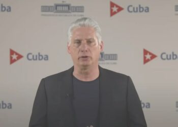 La historia no perdonará a los indiferentes, y no estaremos entre ellos