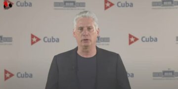 La historia no perdonará a los indiferentes, y no estaremos entre ellos