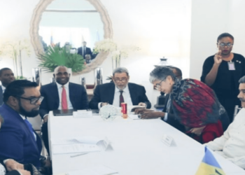 Inician delegaciones de Venezuela y Guyana diálogo directo en San Vicente
