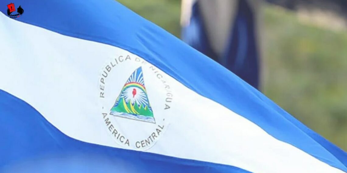 ¡Vamos adelante! ¡Siempre Más Allá!