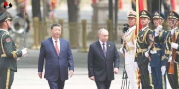Rusia y China fortalecen asociación estratégica y abogan por la Paz