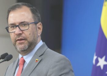 Venezuela responde al líder de la oposición española por reivindicar la colonización