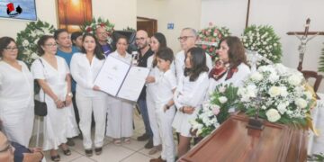 Entregan de manera póstuma Orden de la Independencia Cultural Rubén Darío a la compañera Maira Reyes