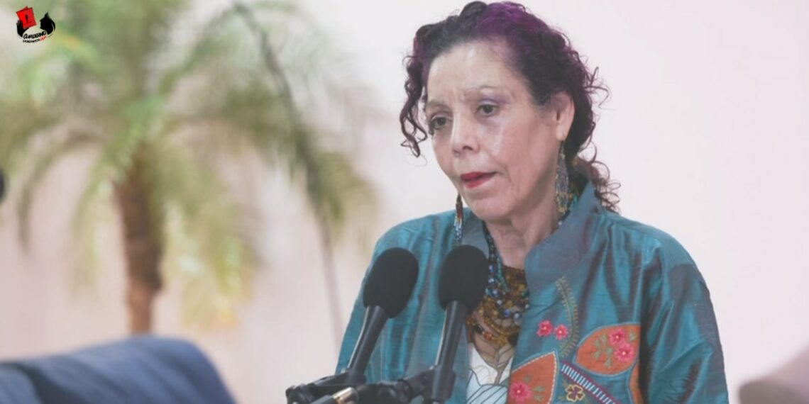 Palabras de la Compañera Rosario después de la XXIX Graduación de Oficiales del Centro Superior de Estudios Militares