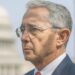 Uribe condenado: la jaula dorada del Matarife y la continuidad del régimen