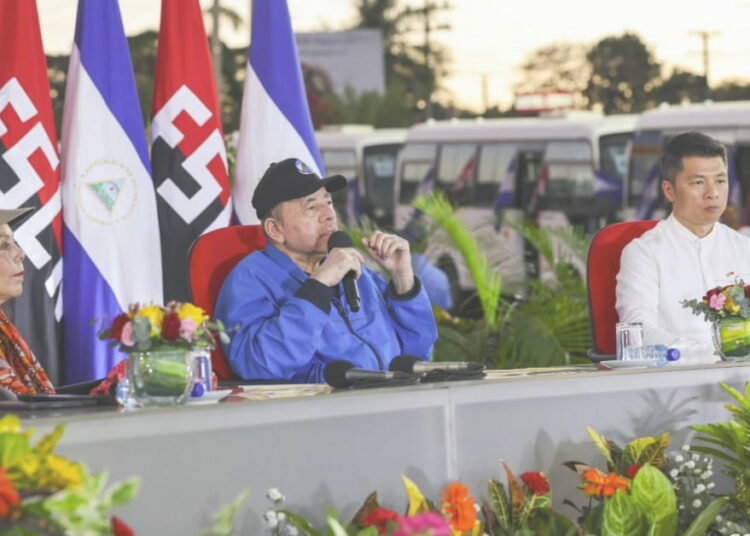 Discurso del Comandante Daniel en el Acto de Entrega de Unidades de Transporte a Cooperativas