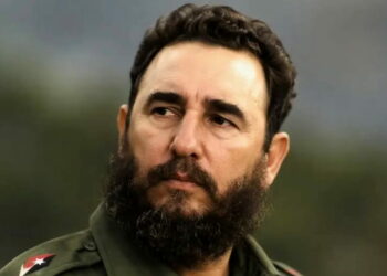 Comandante Fidel: “Nunca renunciaremos a nuestros principios”